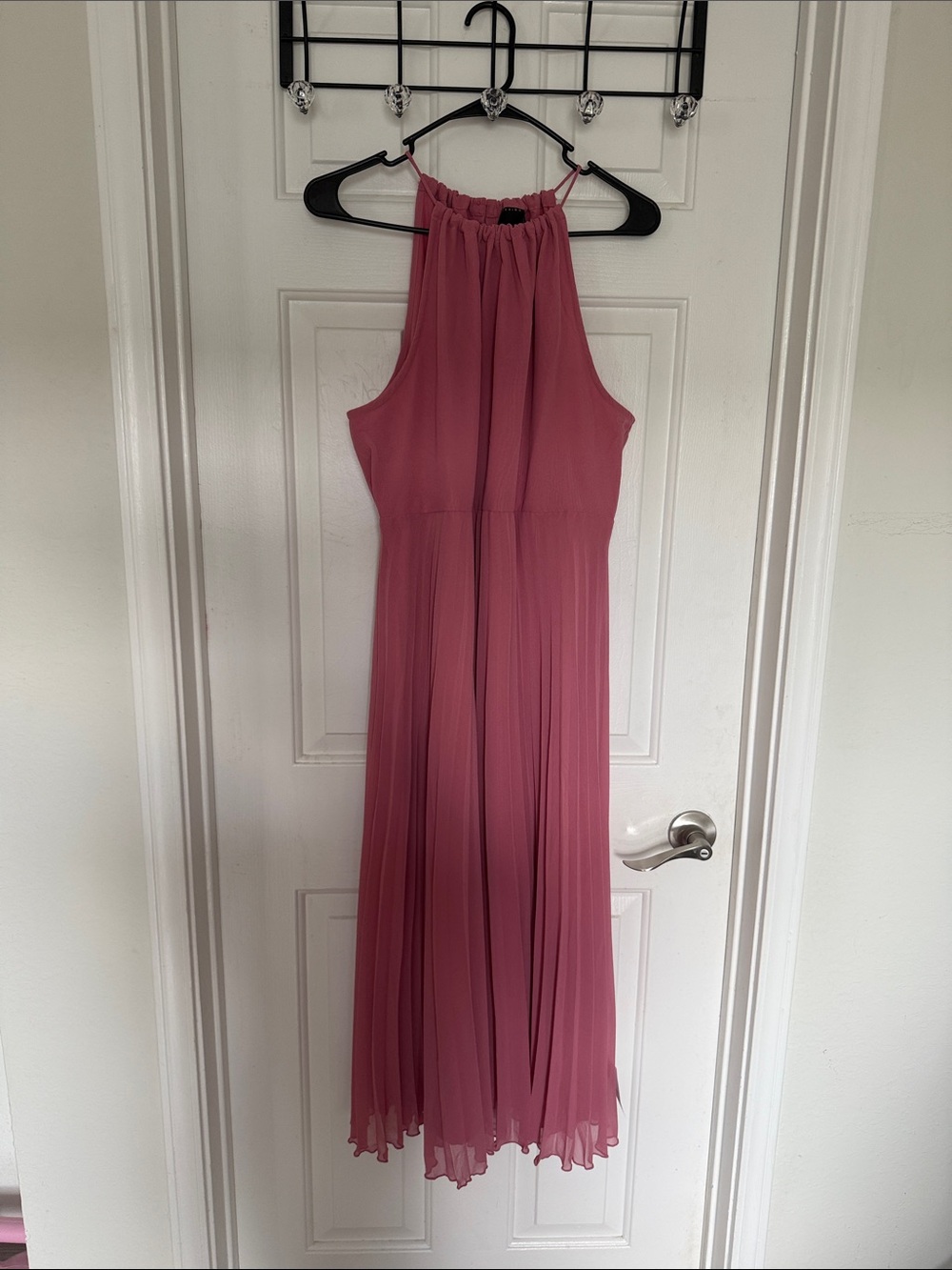 ASOS DESIGN - Rosa plisserad chiffon halter neck pleated dress rose pink Sz 12 - Picture 4 of 10